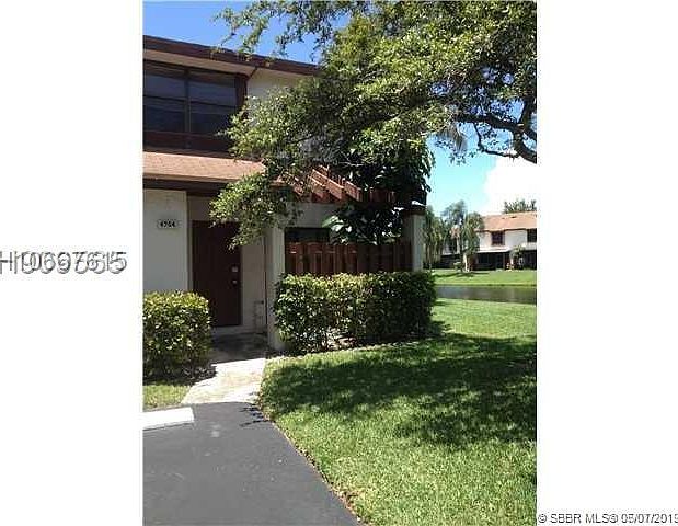 1st image of 4704 NW 82nd Ave #1606