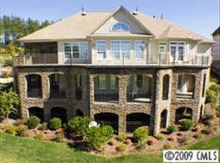 7426 Sahalee Dr, Denver, NC 28037