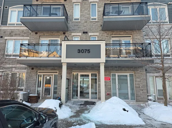 3075 Thomas St #308, Mississauga, ON L5M 0M4