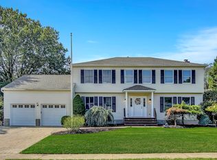 6 Meester St, Mahwah, NJ 07430