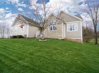 499 Old Stage Rd, Waynesville, OH 45068