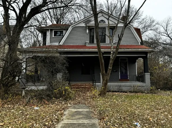 307 Lebanon Ave, Belleville, IL 62220