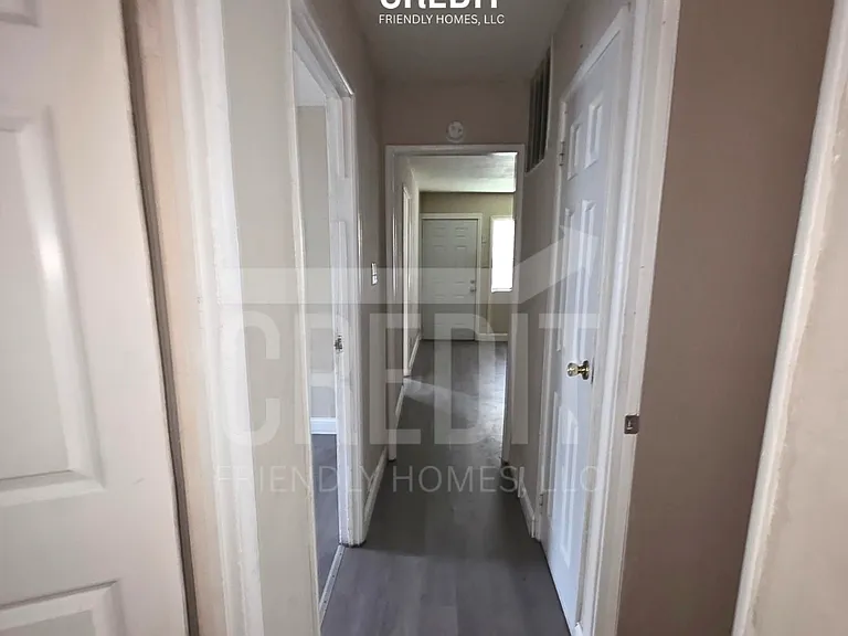 801 Cantrell Heights St — Photo 6