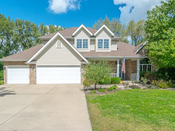 1111 Cambridge Ln, Shorewood, IL 60404
