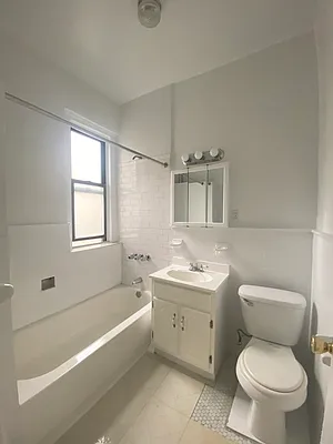 Rented by BRICK & GALO REALTY CORP | media 21