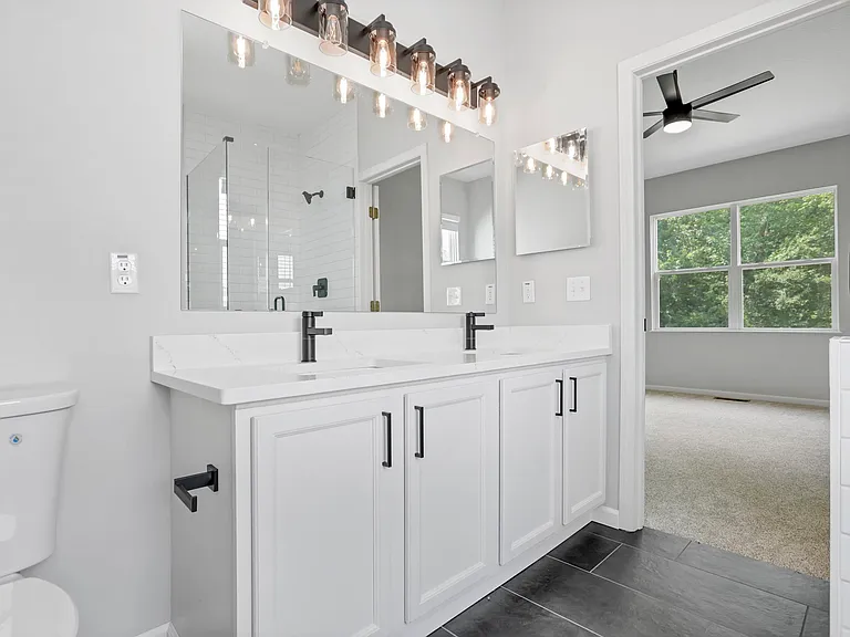 7236 Upper Albany Dr — Photo 33