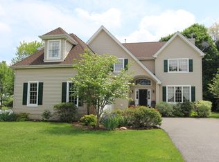 1 Weeks Ct, Baldwin Place, NY 10505