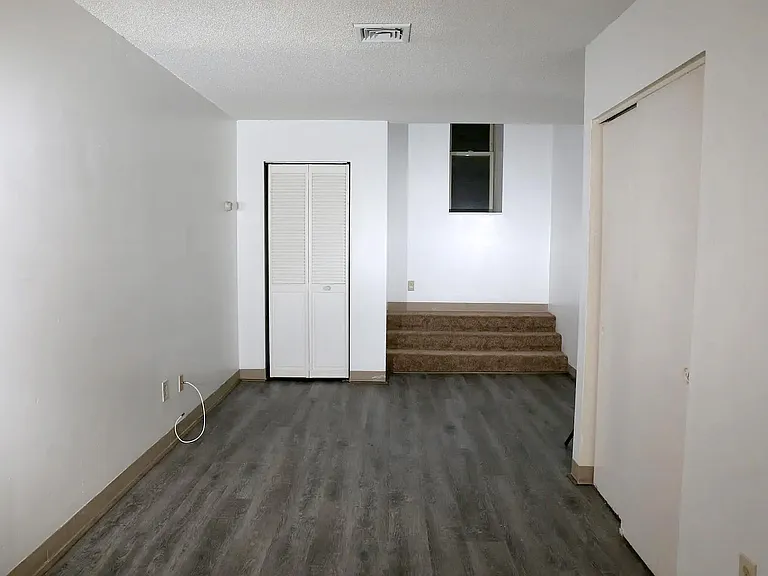 25 Laval Street Apartments — Photo 43