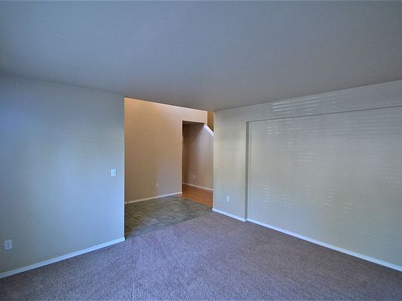 4th image of 3323 125th Ave NE