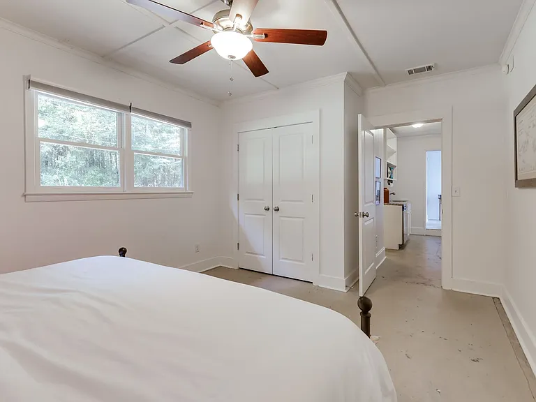 190 Lakewood Dr — Photo 32