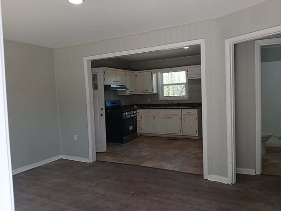 2nd image of 2328 County Road 616