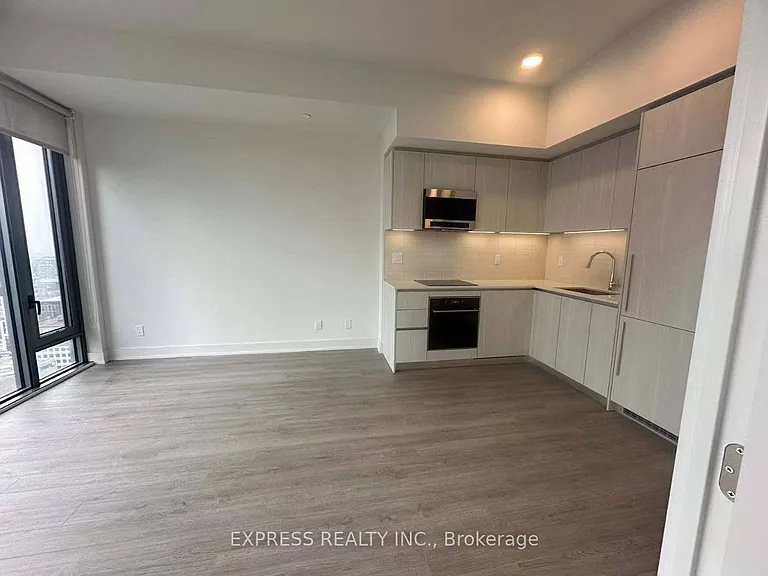 8 Cumberland St #4305 — Photo 7