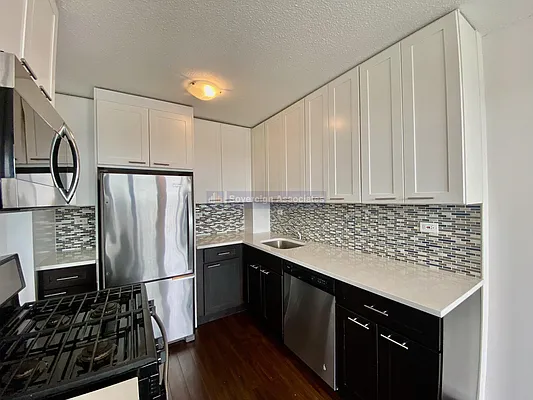 Rented by Sovereign Associates | media 9