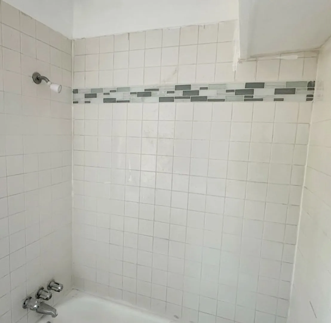 5500 W Thompson St — Photo 2