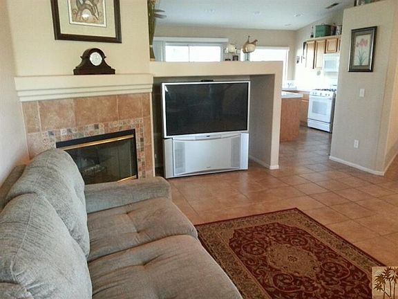 4th image of 79435 Avenida Las Palmas