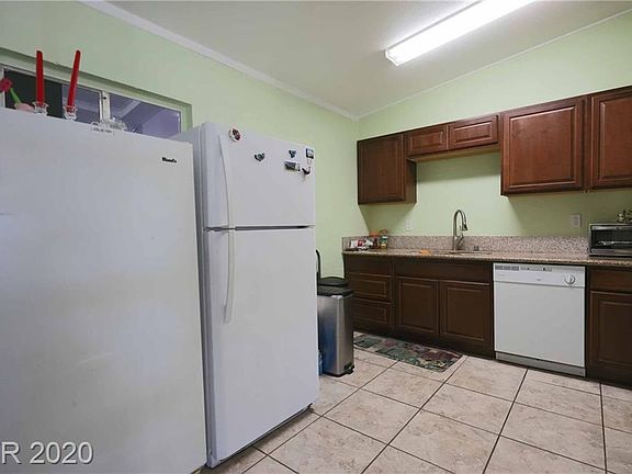 3rd image of 4901 Cannon Blvd