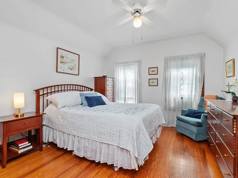 66 Hobson St #2 — Photo 12