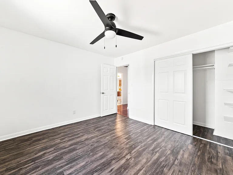20940 Conradi Ave — Photo 13