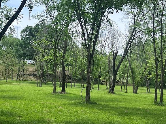 4th image of 5006 Rock Springs Rd