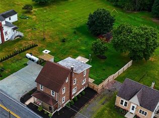 32 Ben Titus Rd, Tamaqua, PA 18252