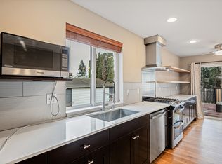 9615 Linden Ave N, Seattle, WA 98103