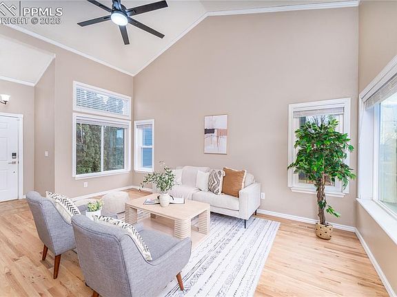 3rd image of 4864 Ardley Dr