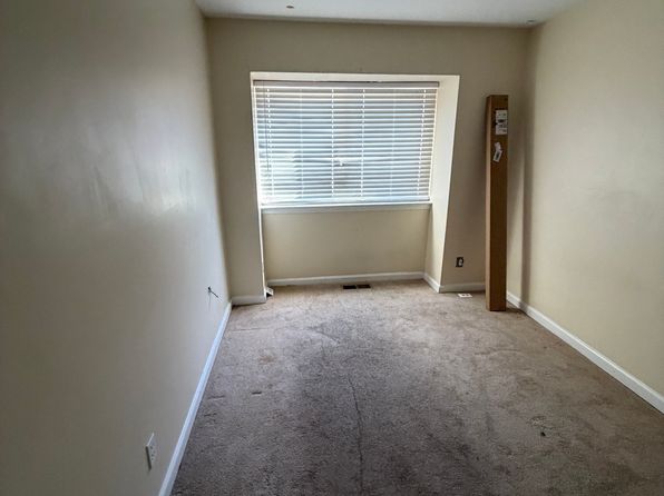 6118 Hoover Dr APT A