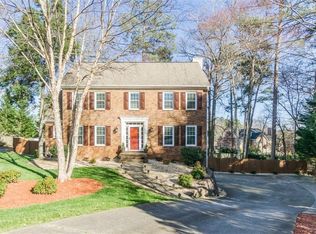 1801 Hedge Sparrow Ct NE, Roswell, GA 30075