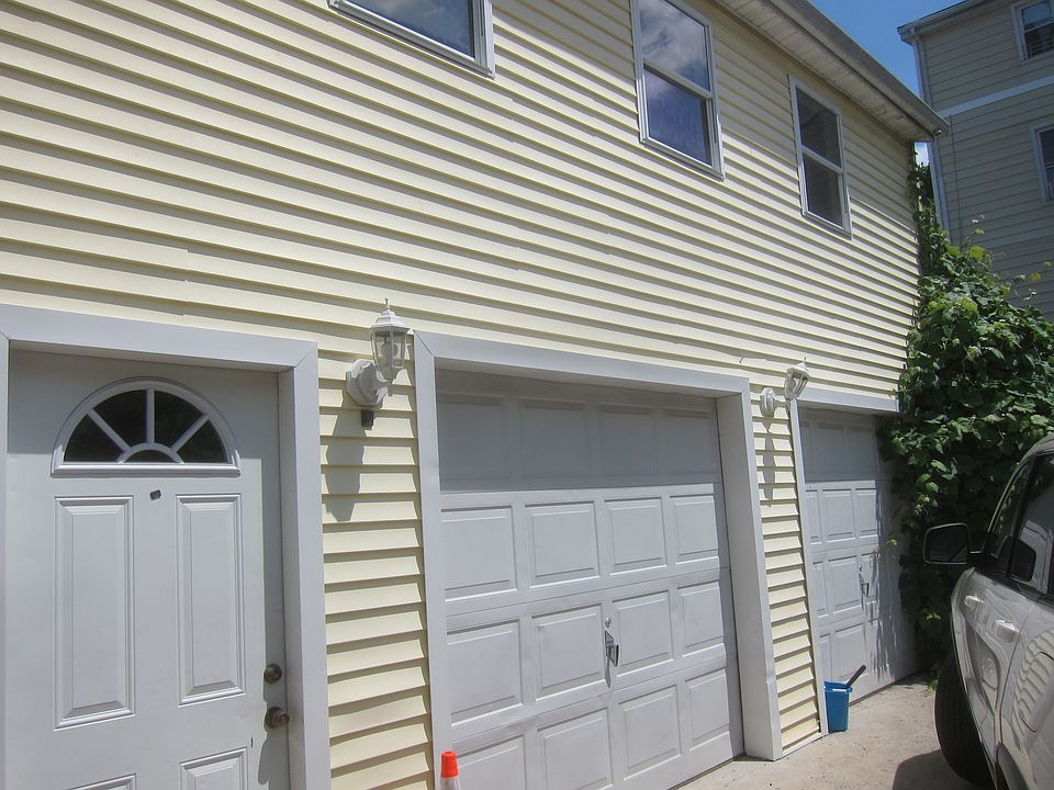 242 Harral Avenue