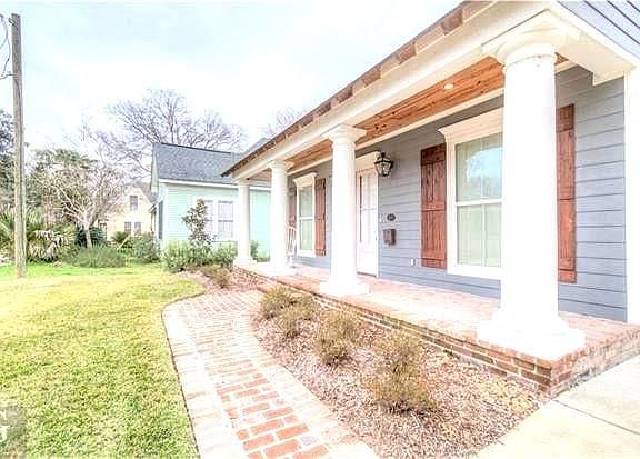 4th image of 165 Cypress Ave