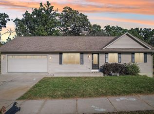 36 Nettie Dr, Reedsburg, WI 53959