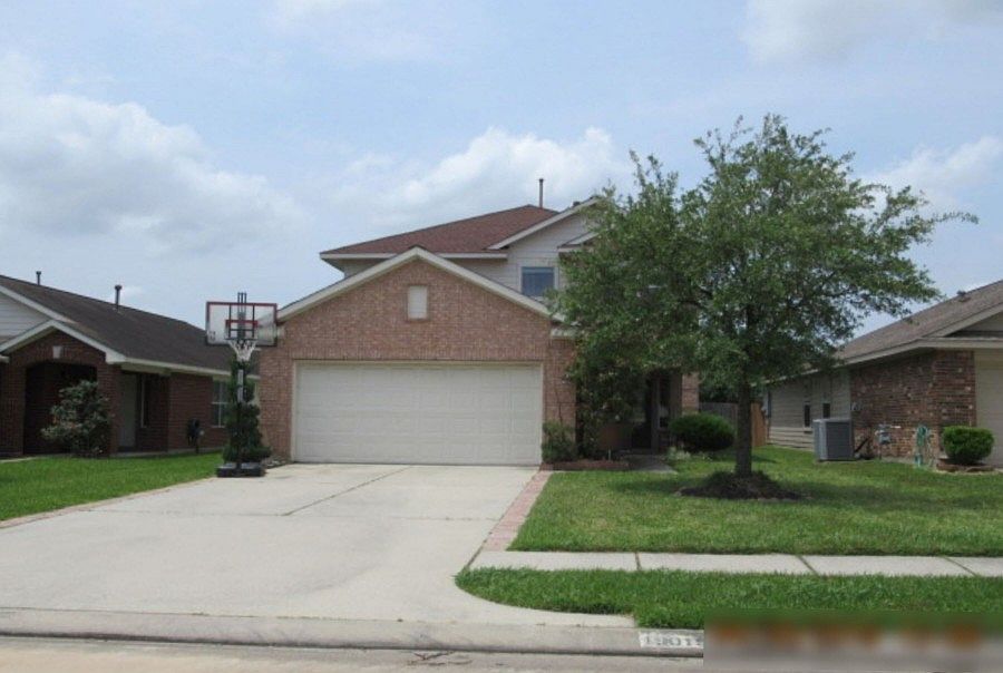 1st image of 19019 Bressingham Dr