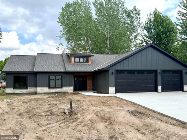 708 16th Ave N, Sartell, MN 56377