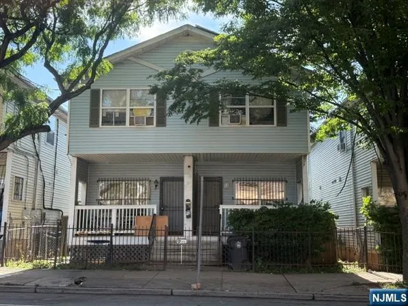 290 Bergen Street, Newark, NJ 07103