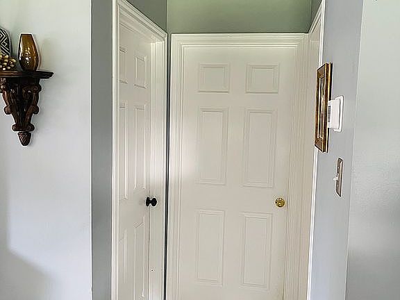 4th image of 17011 Maricella Cir