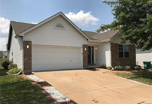 1st image of 203 Behlmann Meadows Way