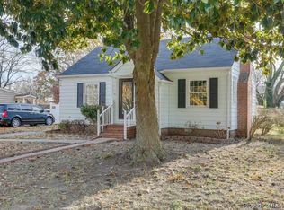 25 Sinclair Rd, Hampton, VA 23669