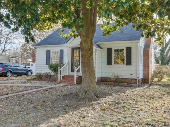 25 Sinclair Rd, Hampton, VA 23669