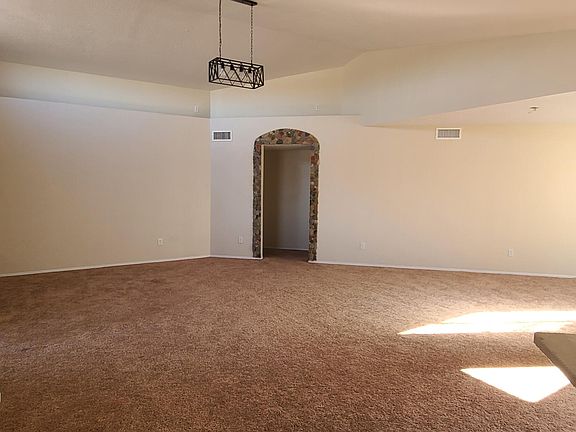 5th image of 1112 Calle Del Valle Pl