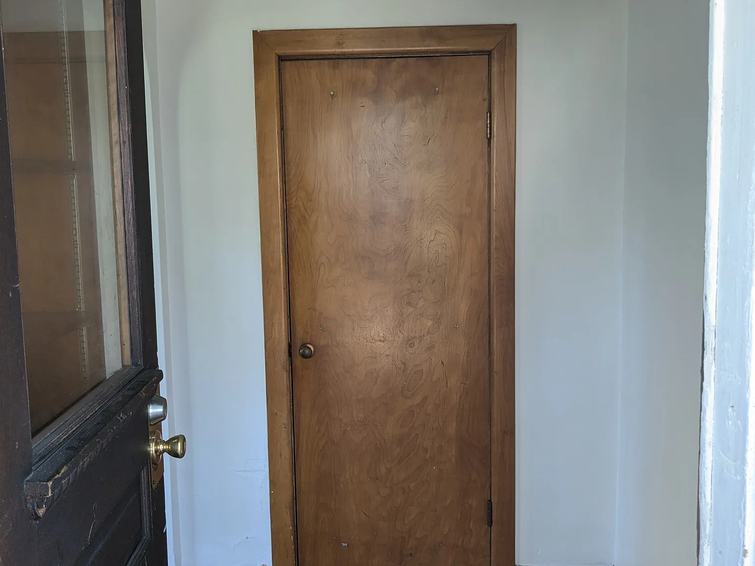 2 bed, 1000 sqft, $1,050 — Photo 3