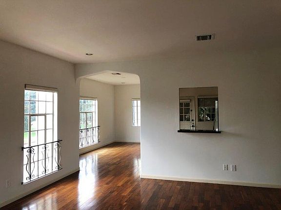 3rd image of 355 S McCarty Dr #201