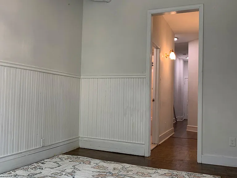 139 Boyd Ave #1F — Photo 11