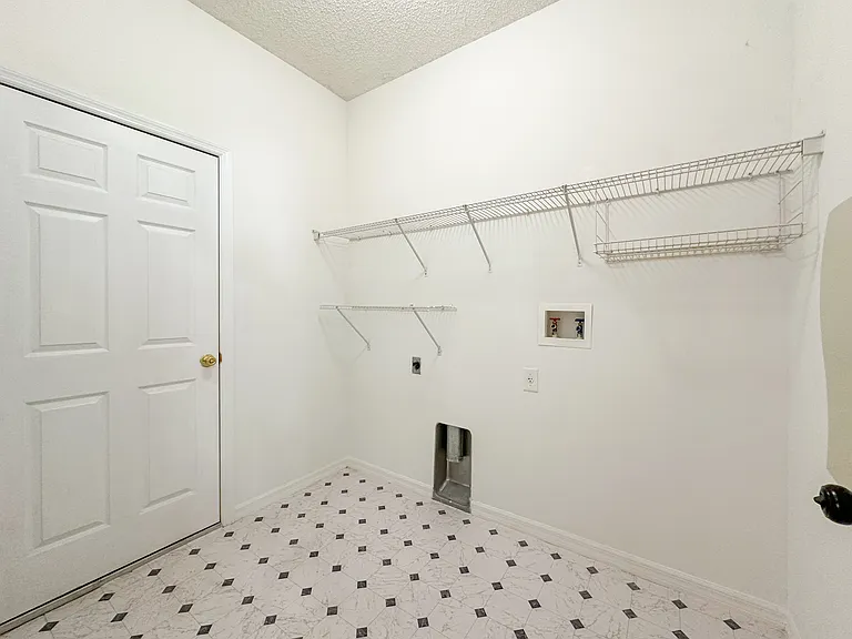 2776 Cabernet Cir — Photo 37
