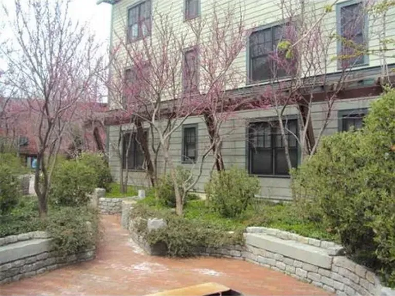 432 Norfolk St #3A — Photo 10