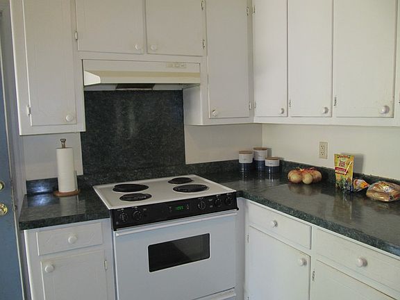 4th image of 1342 Western Ave
