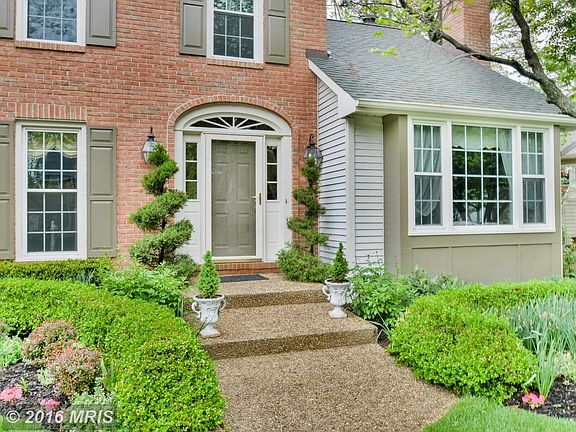 Front Entryway