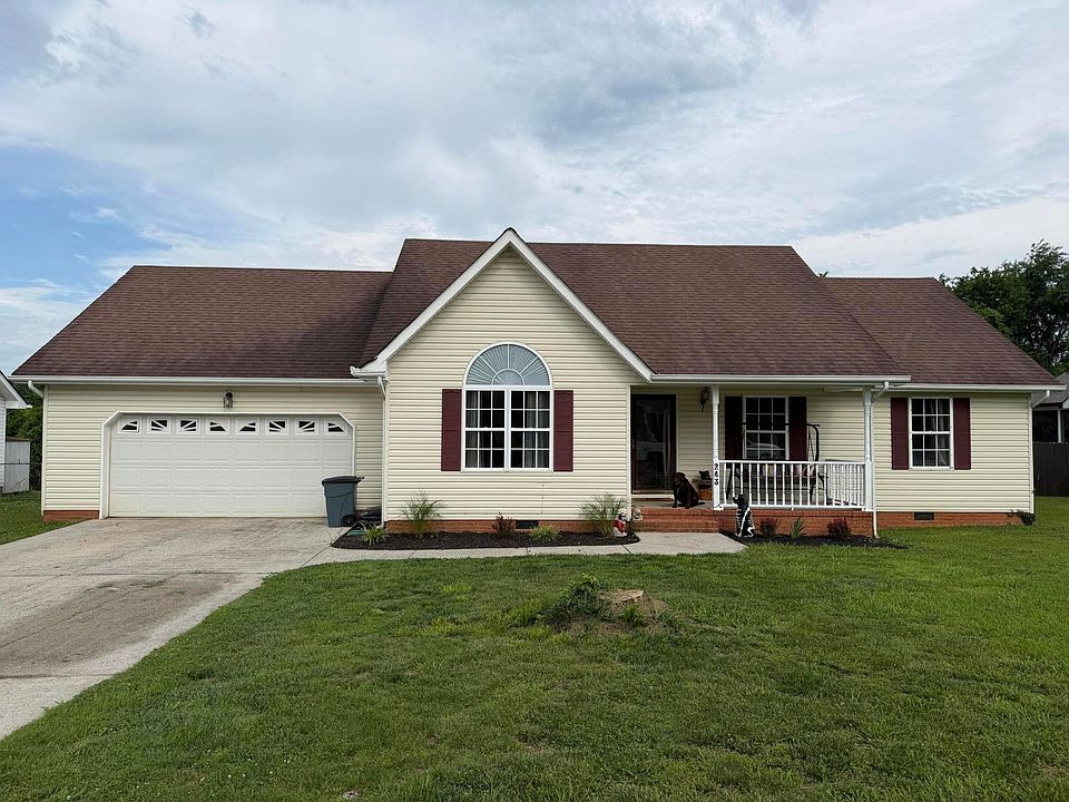 1st image of 243 Eagle Landing Dr