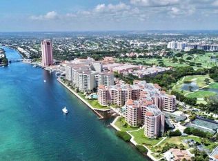 300 SE 5th Ave APT 2160, Boca Raton, FL 33432