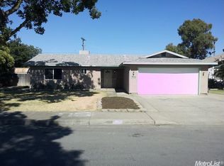 890 Sydney Ct, Merced, CA 95341