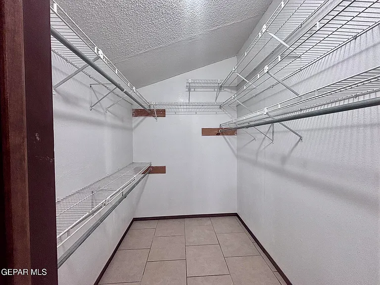 11578 Chaplin Ct — Photo 11